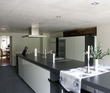 Saniertes Bauernhaus mit modernem Wohnkomfort! - Photo 2