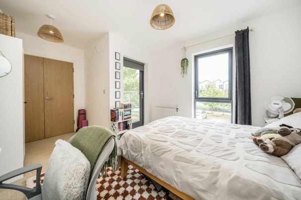 Jack Dimmer Close, Streatham, SW16 - Photo 1