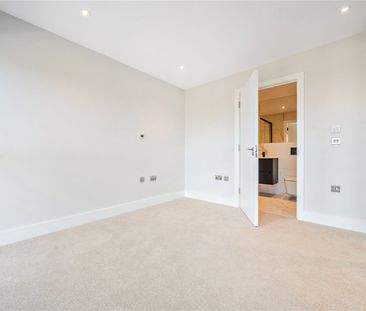 Cockfosters Road, EN4, Barnet - Photo 6