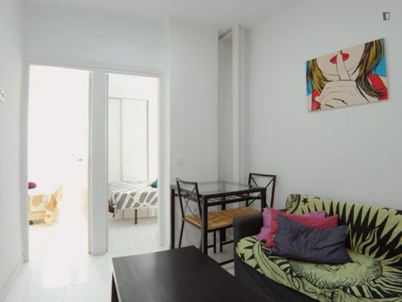 Apartamento de alquiler en Puerta del Ángel - Photo 4