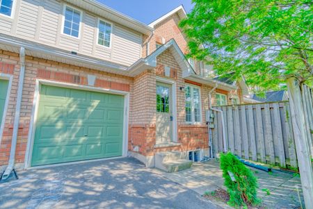 For Lease - 1750 Creek Way Unit# 11, Burlington, Ontario - Photo 3