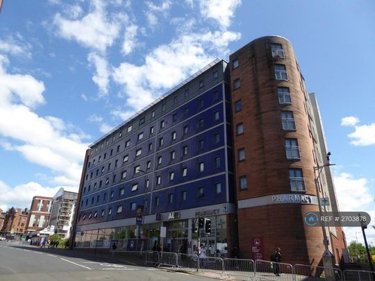 Studio to rent - Photo 1