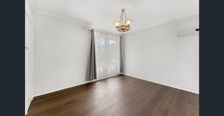 Affordable Living in the East Doncaster Secondary College Zone! - Photo 2