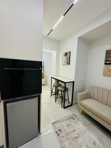 Studio/Γκαρσονιέρα για ενοικίαση Μαρτίου (Βούλγαρη - Ντεπώ - Μαρτίου) - Photo 4