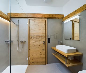 Exclusive semi-detached house with sunny seating area - Photo 5