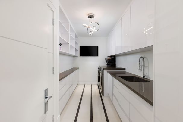 For Lease - 7 Ashley Park Road, Toronto, Ontario - Photo 1