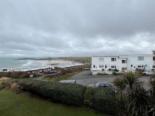 Pentire Avenue, Newquay, TR7 - Photo 1