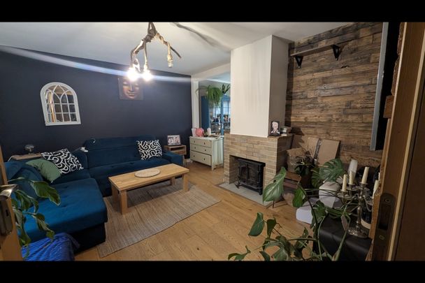 3 Bed Semi-Detached House, Yeovil Road, LU2 - Photo 1