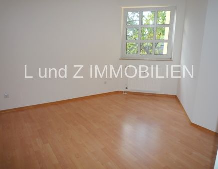 Zentrumsnahe-Helle 2 Zimmer-Wohnung einfach perfekt. - Photo 1