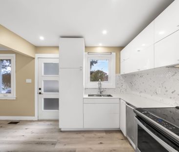 For Lease - 260 West 16th Street, Hamilton, Ontario - Photo 4