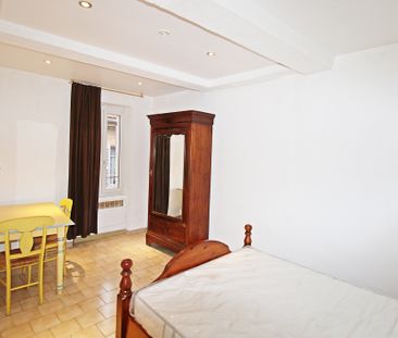 Location Appartement 2 pièces 44m² LA SEYNE SUR MER 83500 - Photo 3