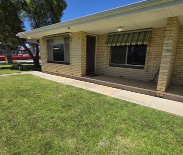 Your Perfect 2 Bedroom Home Awaits&excl; - Photo 4