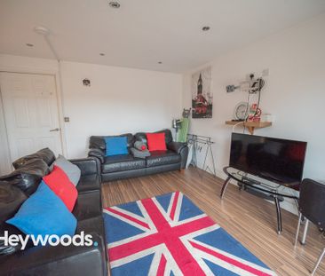 1 bed house of multiple occupation to rent in Park Road, Silverdale... - Photo 4