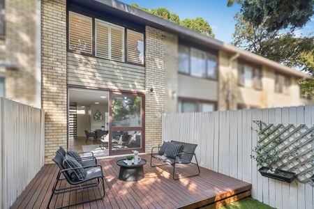 11/115-119 Burns Bay Road, Lane Cove NSW 2066 - Townhouse For Rent | Domain - Photo 2