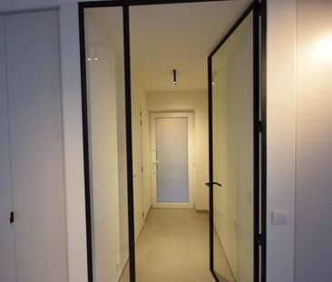 Stijlvol duplex appartement met 2 slaapkamers met garage - Foto 4