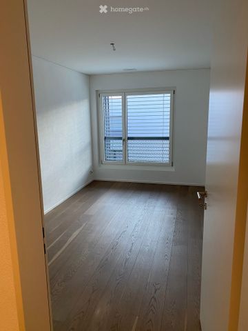 Exklusive 4.5-Zimmer-Wohnung mit 36 m² Sonnenterrasse - Foto 2