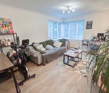 Poole, Dorset - Photo 1