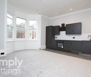 2 Bed property for rent - Photo 6