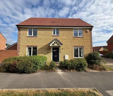 4 bedroom detached house to rent - Photo 3
