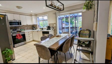 For Lease - 15 Bayridge Drive, Brampton, Ontario - Photo 3