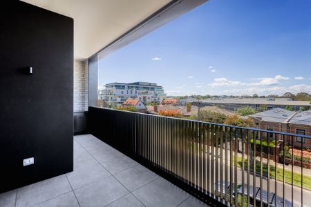 Thinking of selling? Contact our agent - Photo 3