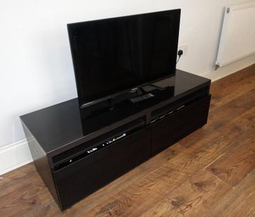 5 bedroom private hall to rent - Photo 1