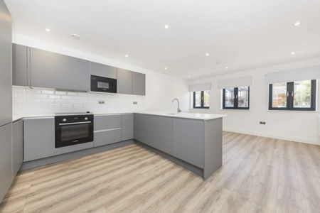 Gunnersbury Avenue, W5, London - Photo 4