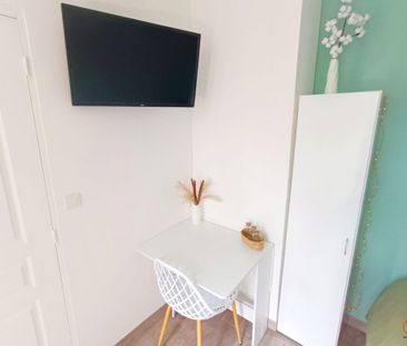 Studio meublé – Tout à pied ! - Photo 2