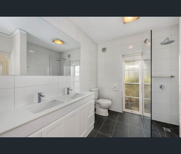 2/45 Washington Street, Toorak, Vic 3142 - Photo 6