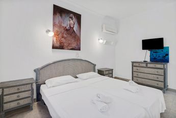 For rent villa with private pool near the beach in Cumbre del Sol, Benitachell