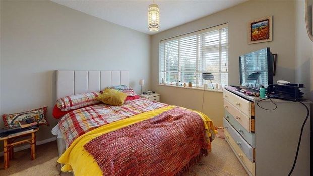 3 bedroom end of terrace house to rent - Photo 1