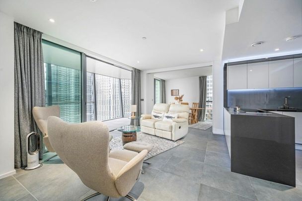 Dollar Bay Place, Canary Wharf, E14 - Photo 1