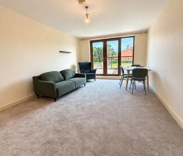 Parkview, 145-152 Kingsway, Dunmurry, Belfast, BT17 9RY - Photo 1