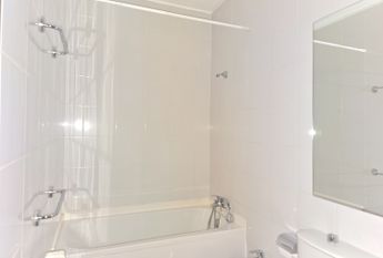 1 bedroom flat with two terraces next to Glicinias!