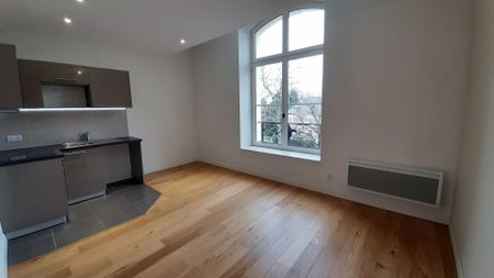 location Appartement F2 DE 43.27m² À POITIERS - Photo 4