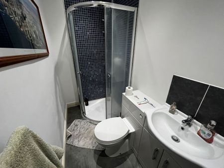 Middlecroft Lane, Gosport - Photo 5