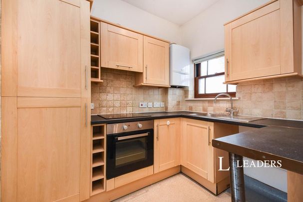 2 bedroom apartment to rent - Photo 1
