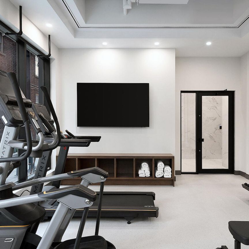 331 Cooper Street, Centretown, Ottawa, ON - Photo 1