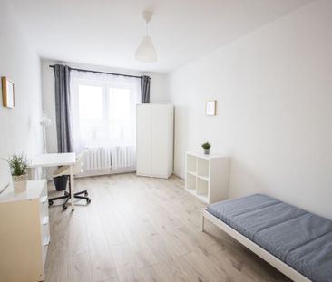 Duży jasny pokój świeżo po remoncie / WiFi w cenie - Photo 6