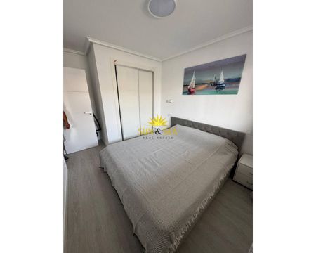 ONE-BEDROOM APARTMENT – TORREVIEJA - Photo 5