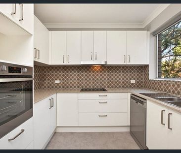 Two Bedroom Apartment in the Heart of Artarmon - Photo 3