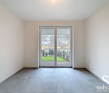 Stijlvol nieuwbouwappartement met uniek zicht op het water te Bellem - Photo 3