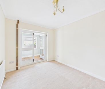 2 BED Bungalow To rent - Photo 2