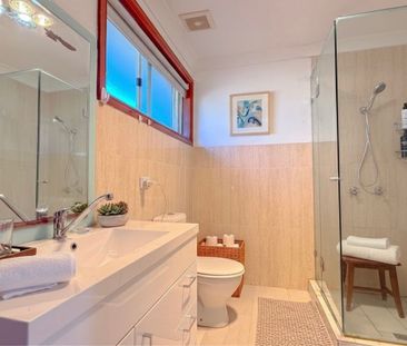 2-Bedroom Townhouse with Lock-Up Garage - Photo 6