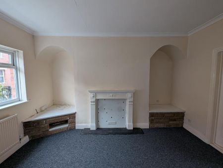 3 bedroom terraced house to rent - Photo 2