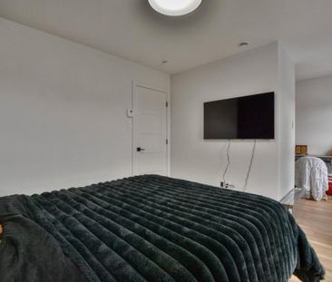 363 Rue du Merlot, J0N 1P0, Sainte-Marthe-Sur-Le-Lac - Photo 4