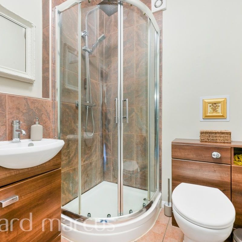 St Georges Road - Photo 1