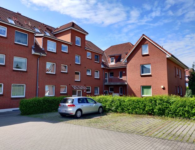 Wohnen am Silberberg: Stilvolle Maisonette mit Balkon in Radeberg - Photo 1