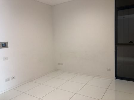 2 Chippendale Way, Chippendale NSW 2008 - Apartment For Rent | Domain - Photo 3