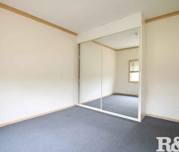 IDEAL LOCATION - Photo 2